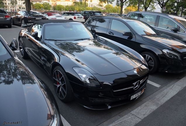 Mercedes-Benz SLS AMG GT Roadster Final Edition