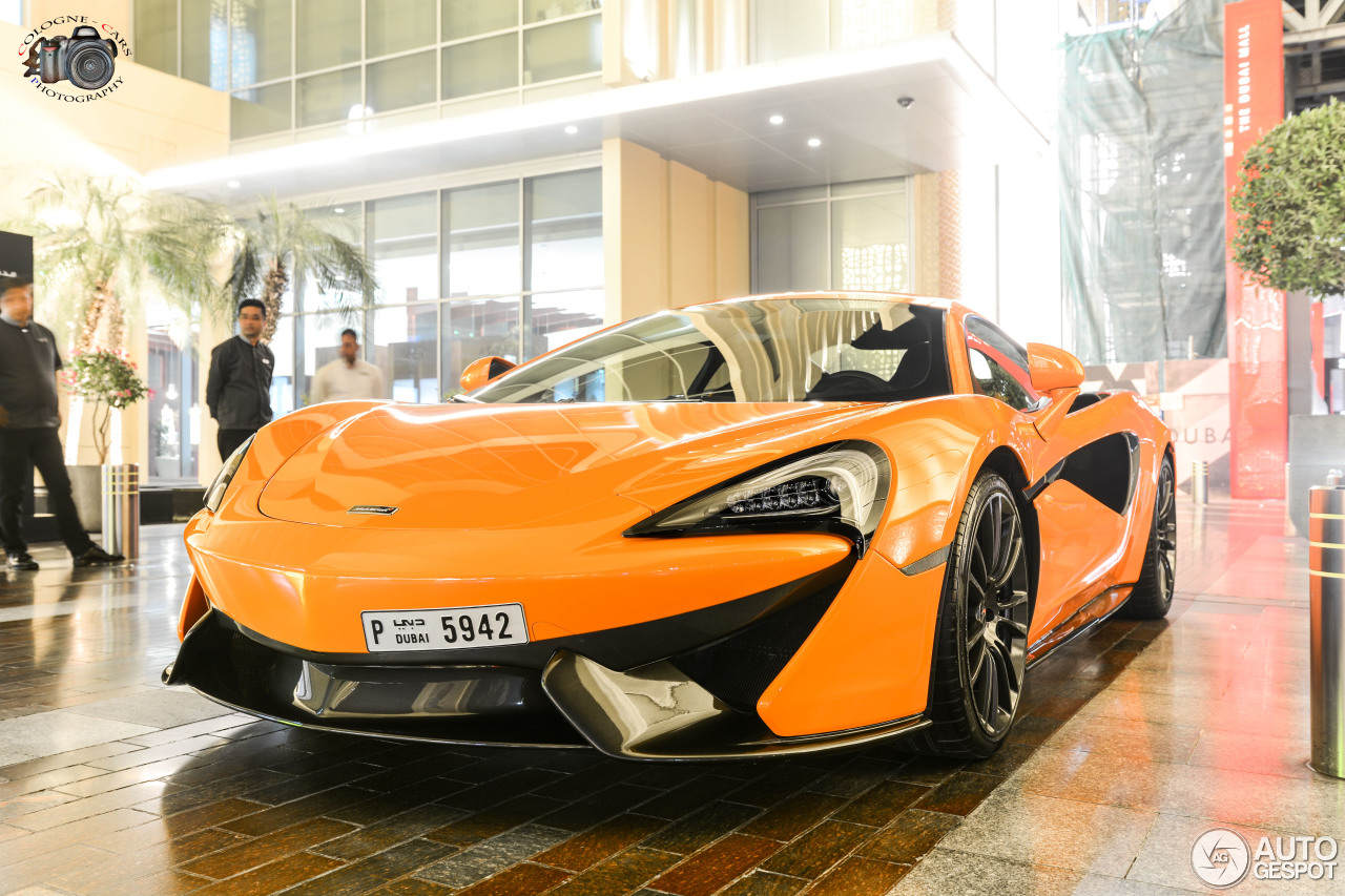 McLaren 570S