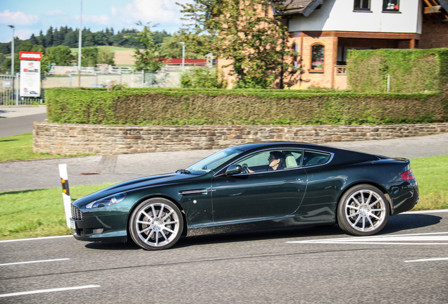 Aston Martin DB9