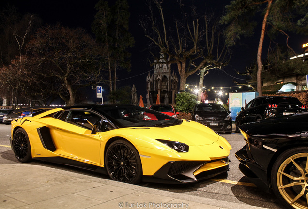 Lamborghini Aventador LP750-4 SuperVeloce Roadster