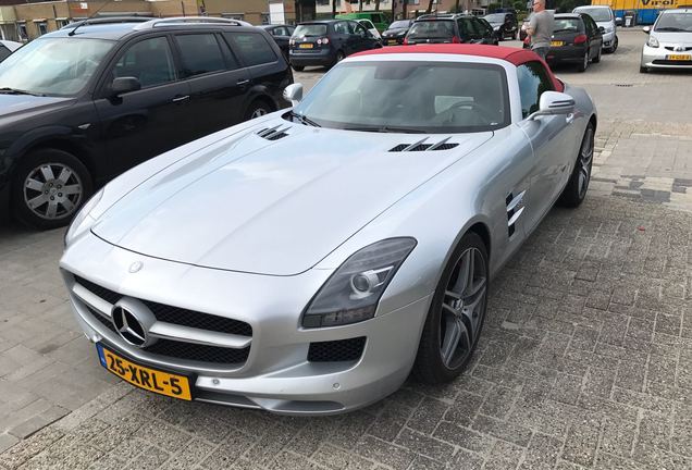 Mercedes-Benz SLS AMG Roadster