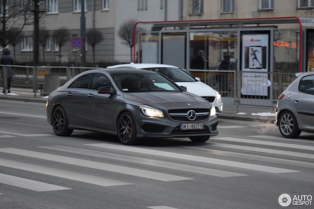 Mercedes-Benz CLA 45 AMG C117