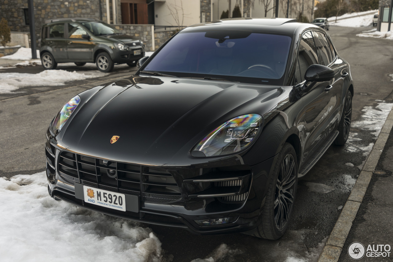 Porsche 95B Macan Turbo