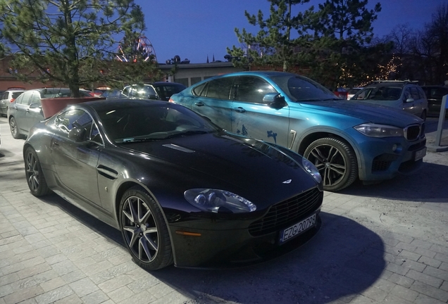 Aston Martin V8 Vantage S