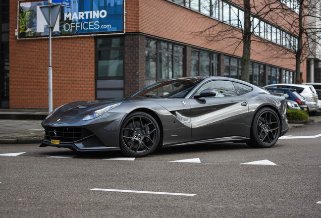 Ferrari F12berlinetta Novitec Rosso