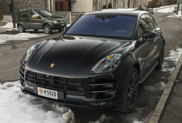 Porsche 95B Macan Turbo