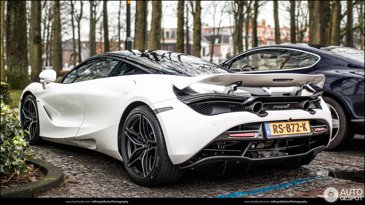 McLaren 720S