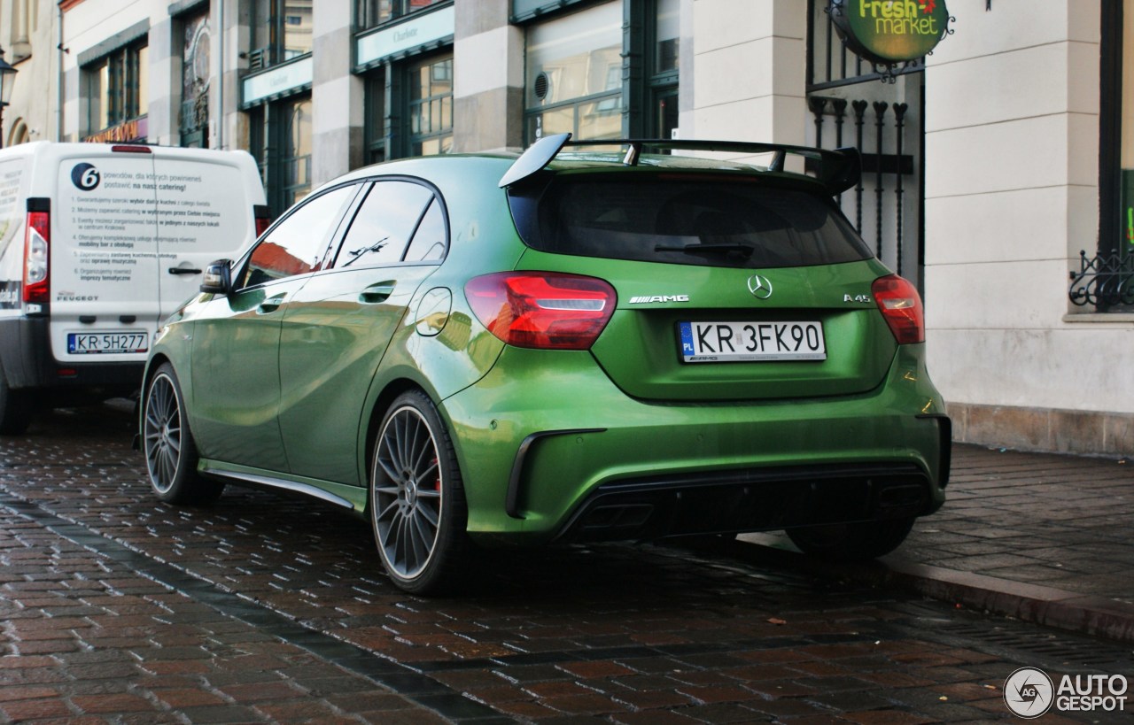 Mercedes-AMG A 45 W176 2015