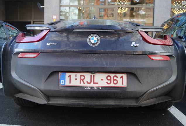 BMW i8