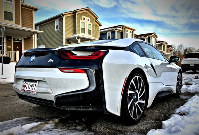 BMW i8