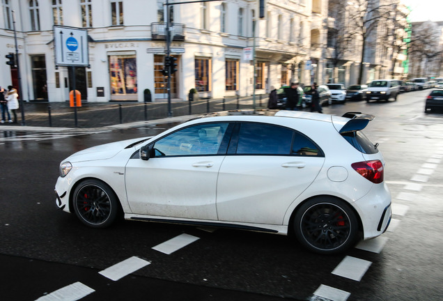 Mercedes-AMG A 45 W176 2015