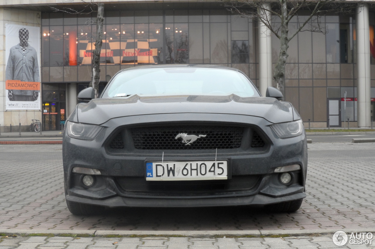 Ford Mustang GT 2015