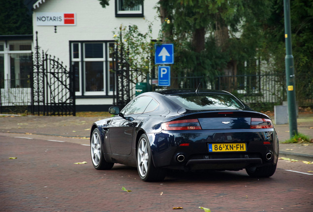 Aston Martin V8 Vantage