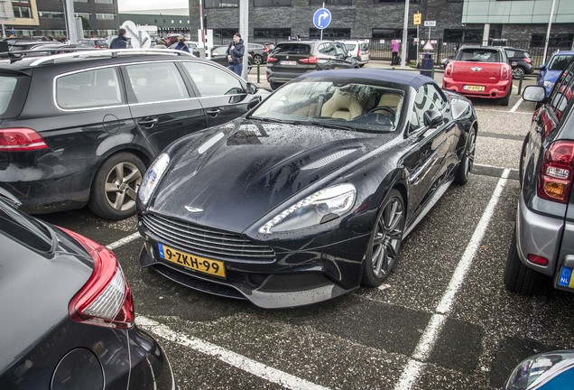 Aston Martin Vanquish Volante