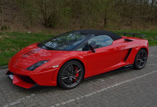 Lamborghini Gallardo LP570-4 Spyder Performante Edizione Tecnica