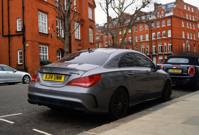 Mercedes-Benz CLA 45 AMG C117