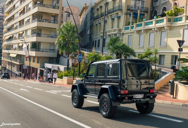 Mercedes-Benz G 500 4X4²