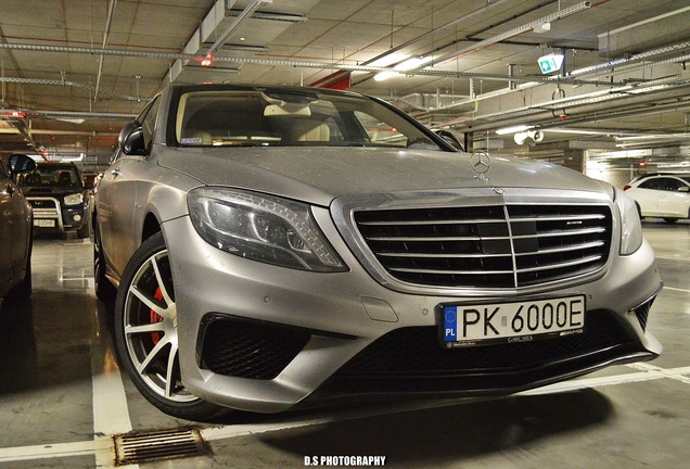 Mercedes-Benz S 63 AMG V222