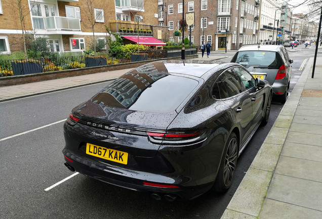 Porsche 971 Panamera Turbo