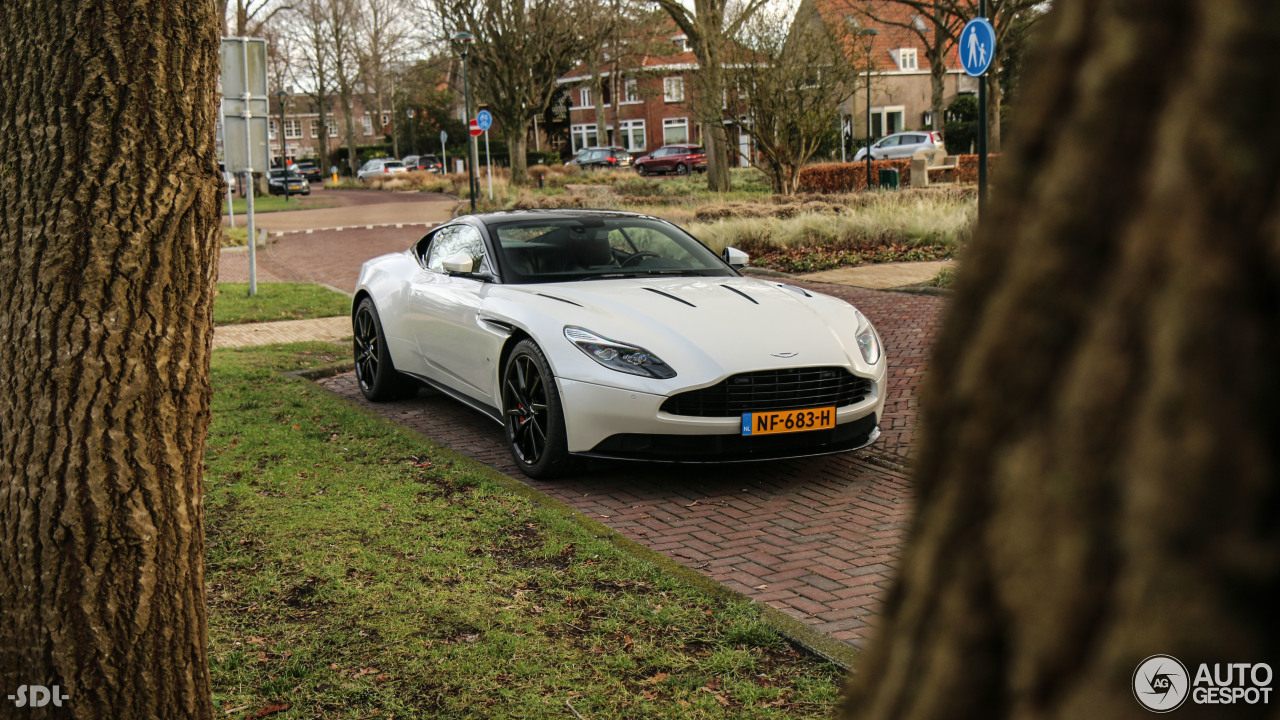 Aston Martin DB11 Launch Edition