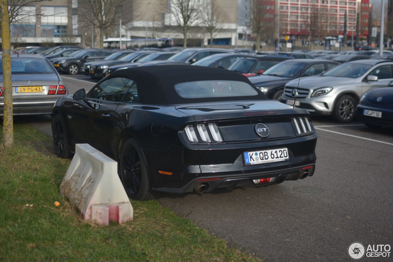 Ford Mustang GT Convertible 2015