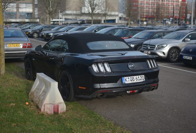 Ford Mustang GT Convertible 2015