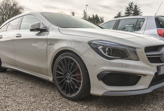 Mercedes-Benz CLA 45 AMG Shooting Brake