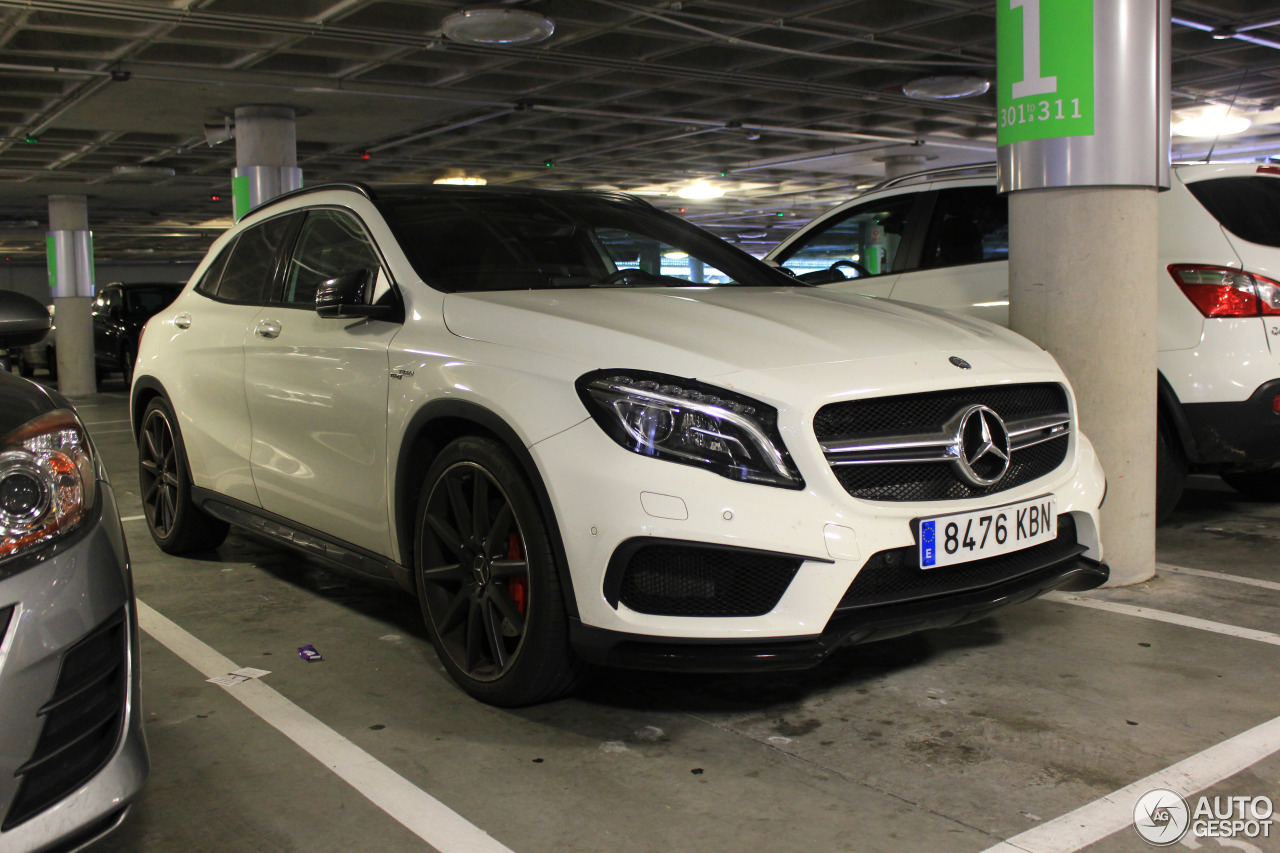 Mercedes-AMG GLA 45 X156