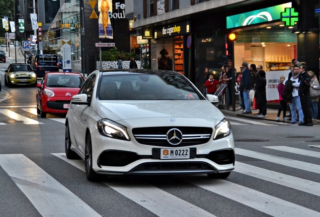 Mercedes-AMG A 45 W176 2015