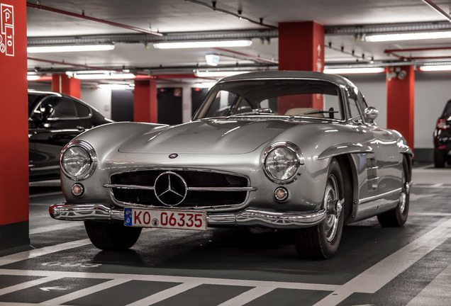 Mercedes-Benz 300SL Gullwing