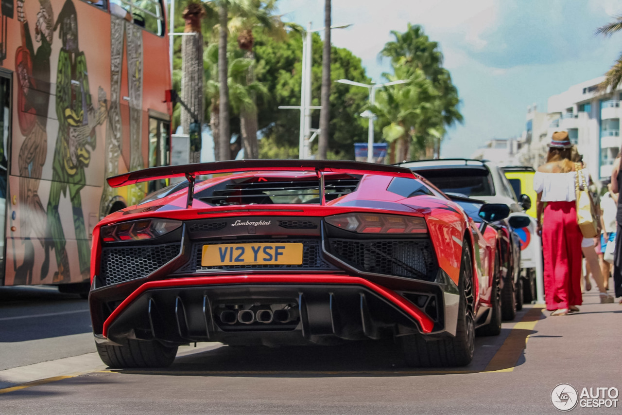 Lamborghini Aventador LP750-4 SuperVeloce