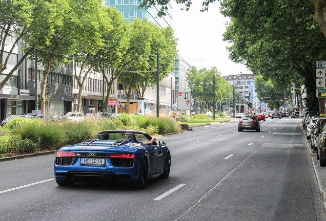 Audi R8 V10 Spyder 2016