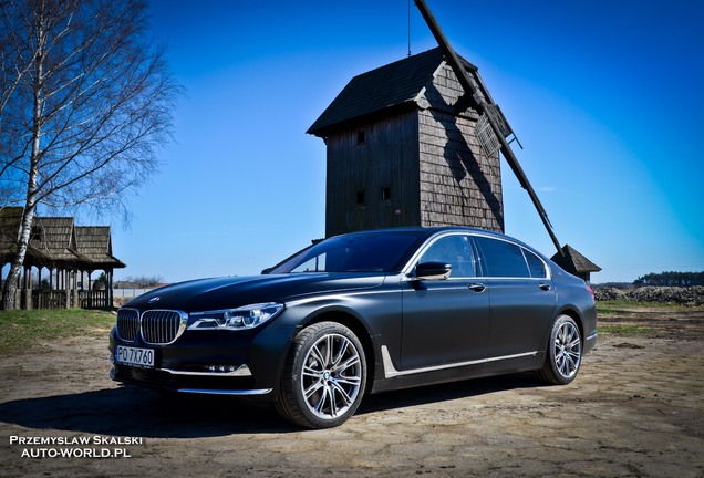 BMW M760Li xDrive