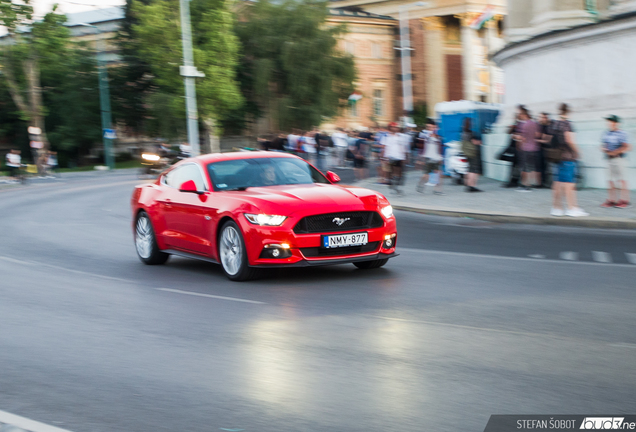 Ford Mustang GT 2015