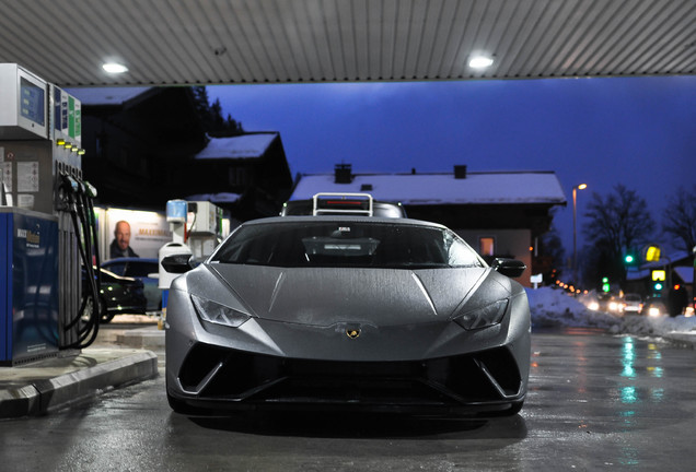 Lamborghini Huracán LP640-4 Performante