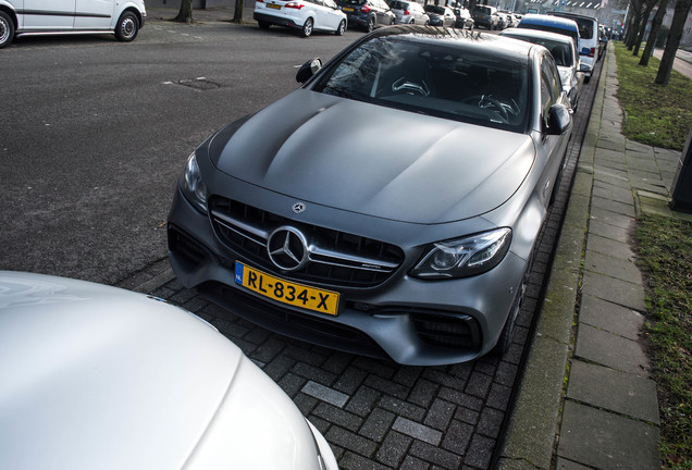 Mercedes-AMG E 63 S W213