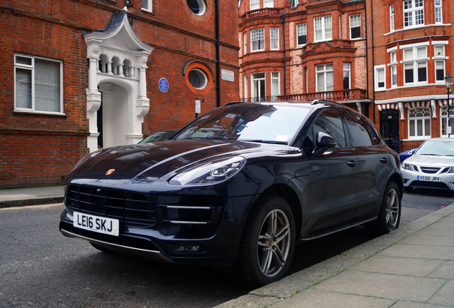 Porsche 95B Macan Turbo