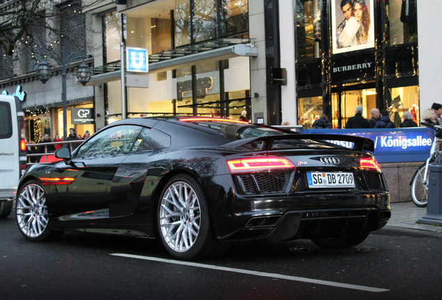 Audi R8 V10 Plus 2015