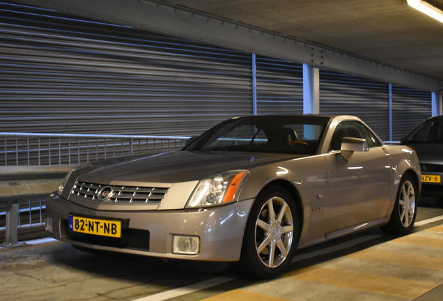 Cadillac XLR