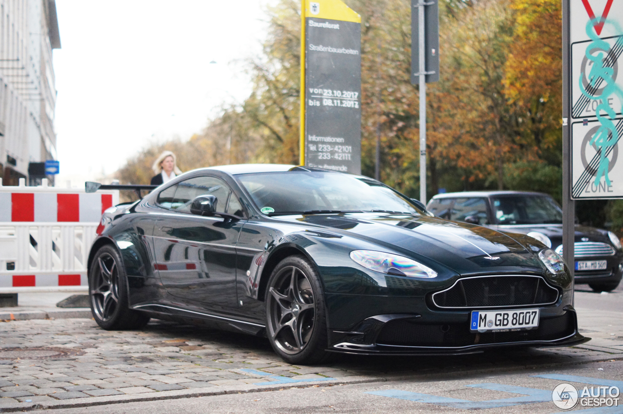 Aston Martin Vantage GT8