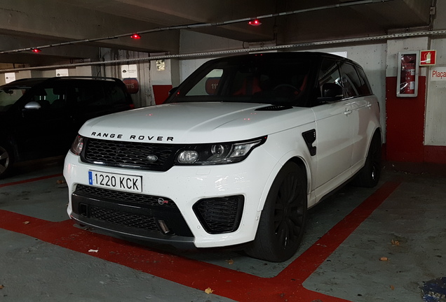 Land Rover Range Rover Sport SVR