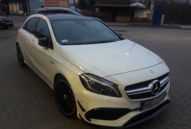 Mercedes-AMG A 45 W176 2015