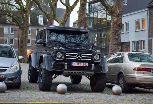 Mercedes-Benz G 500 4X4²