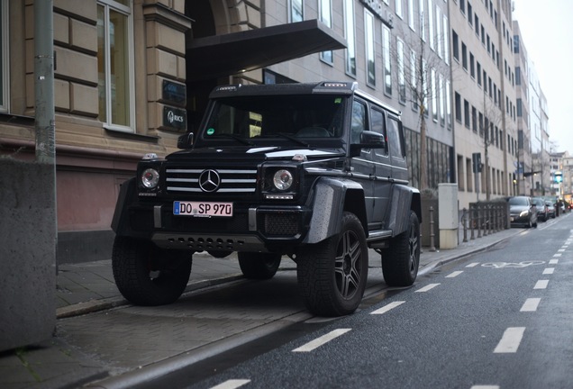 Mercedes-Benz G 500 4X4²