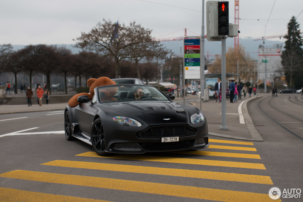 Aston Martin V12 Vantage S Roadster protiv V8 Vantage Roadster