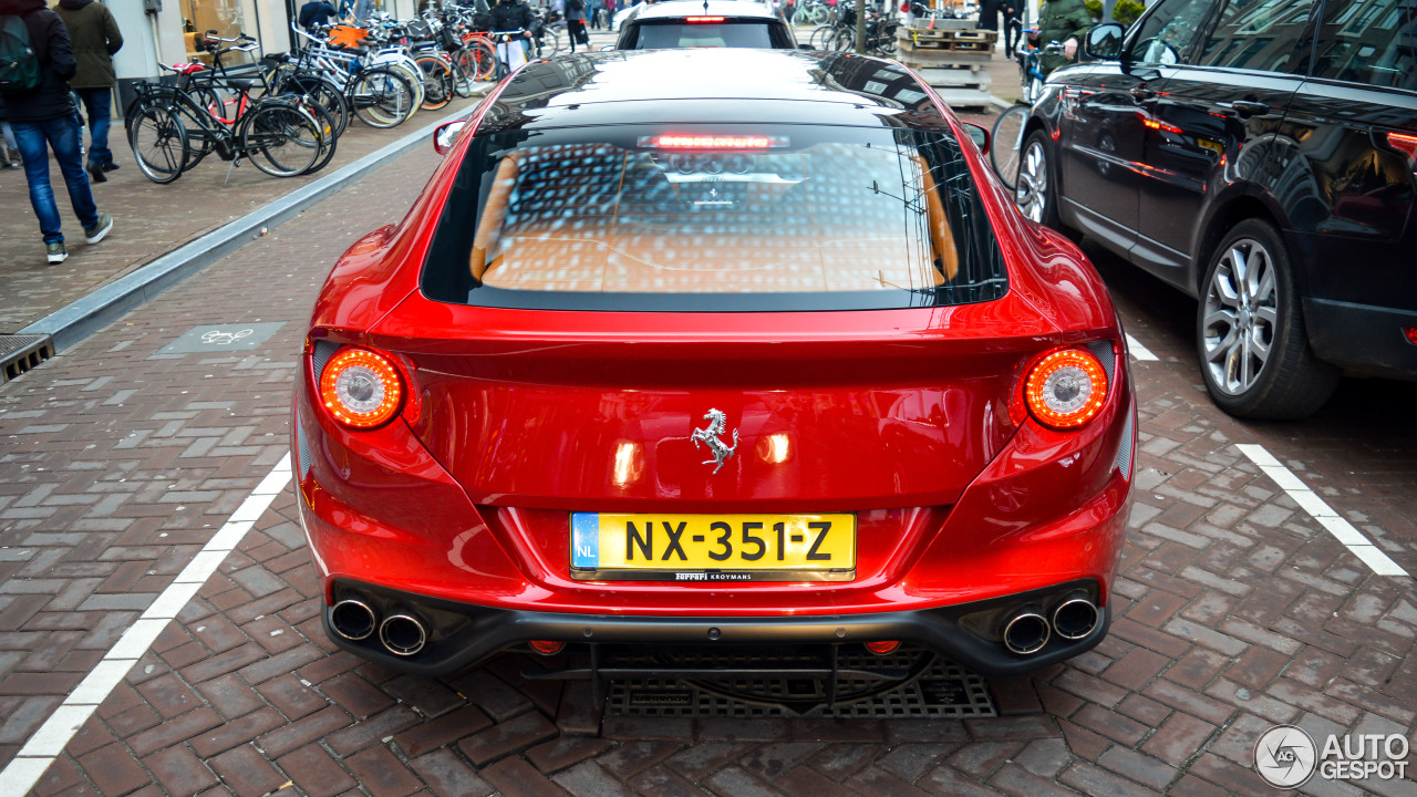 Ferrari FF