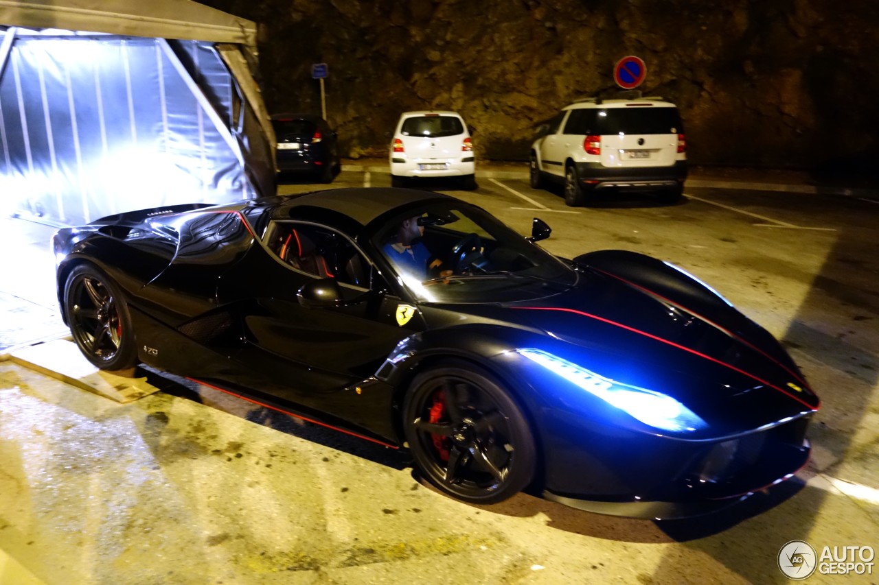 Ferrari LaFerrari Aperta