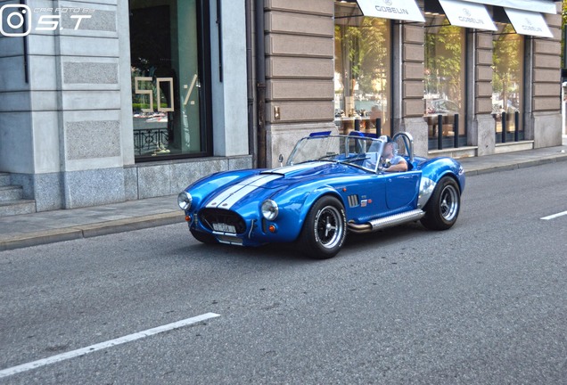 AC Cobra Superformance 427