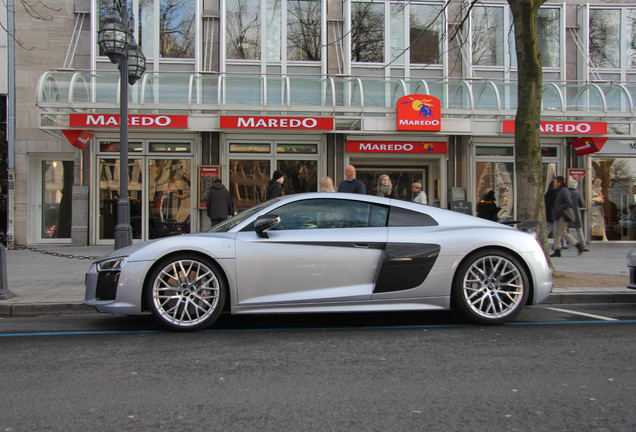 Audi R8 V10 Plus 2015