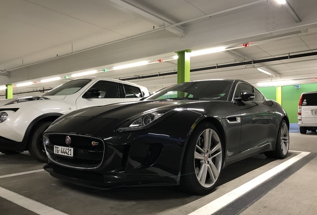 Jaguar F-TYPE S Coupé